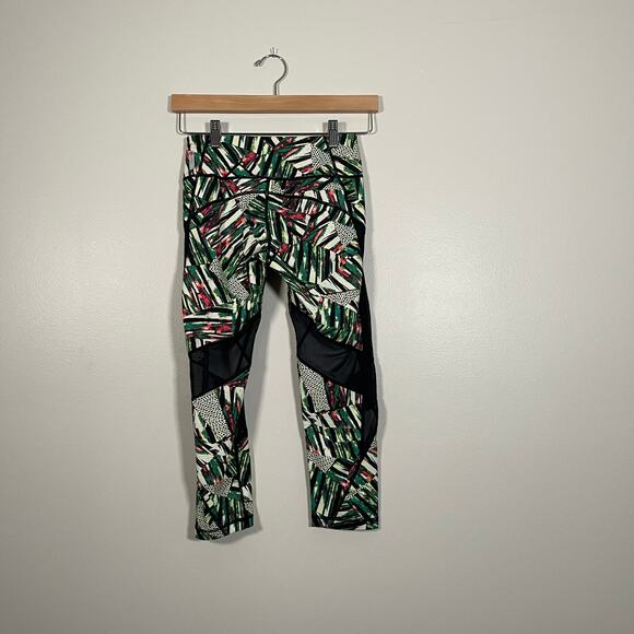 Zella • Jungle Print Cropped Mesh Leggings - Picture 2 of 4